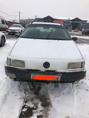 Volkswagen: Volkswagen Passat: 1990 г., 1.8 л, Механика, Бензин, Универсал