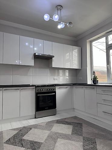 Продажа коттеджей и домов: 🏡 Продается дом в районе Геологородок 📍 Адрес: ул. Ш. Шукурбекова, д — 11