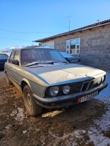 BMW: BMW 518: 1983 г., 1.8 л, Механика, Бензин, Седан