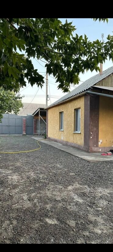 дом район авиационного: 59 м², 3 комнаты, Парковка, Забор, огорожен