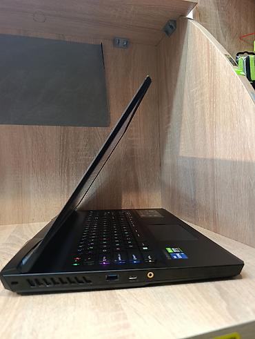 MSI: MSI VECTOR GP76 12UGS — 6