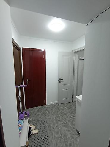 связи с переездом: 12 м², Без мебели — 6