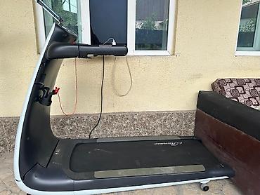 nike force: Продаю беговую дорожку в хорошом состояние — 1