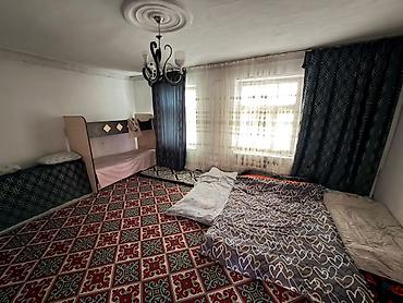 участок с сарбан: 4 соток — 5
