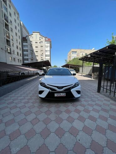Toyota: Toyota Camry: 2019 г., 2.5 л, Автомат, Бензин, Седан