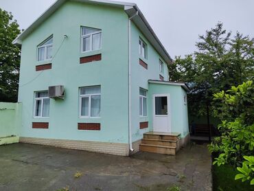 Həyət evləri və villaların satışı: 4 otaqlı, 99 kv. m, Yeni təmirli