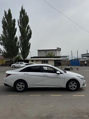 Продажа авто: Hyundai Avante: 2021 г., 1.6 л, Автомат, Бензин, Седан — 4
