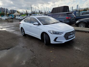 Hyundai: Hyundai Avante: 2018 г., 1.6 л, Автомат, Газ, Седан