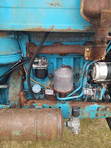 Traktorlar: Minsk Traktor Zavodunun Belarus seriyasından dördçəkən traktor — 12