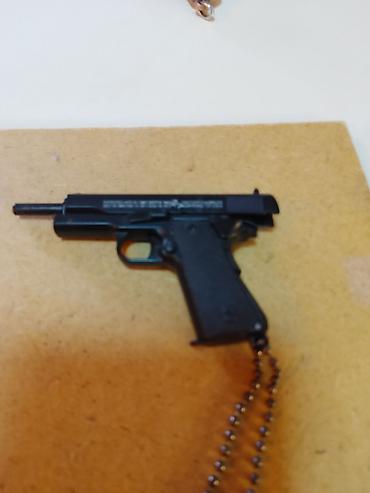 jacob co: Miniatür Colt M1911 açarlıq - Model: Colt M1911 üslubunda miniatür — 4