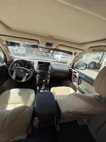 керме тоо: Toyota Land Cruiser Prado: 2012 г., Жол тандабас — 6