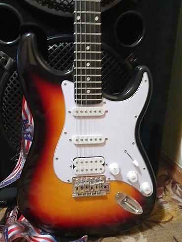 stratocaster: Электрогитара Rockdale, стиль ST (Stratocaster) есть торг - Окраска — 2