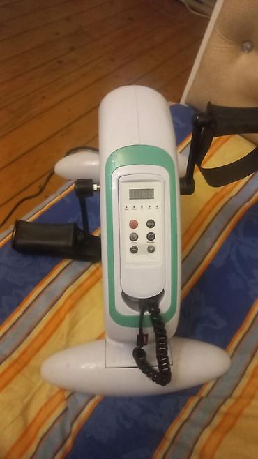 Спорт и отдых: Elektrikli mini pedal trenajoru - Kompakt stolüstü/yerüstü dizayn — 2