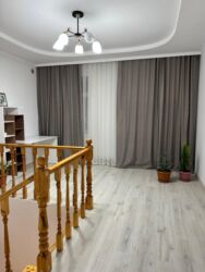 Посуточная аренда домов: 300 м², 5 комнат, Евроремонт, Забор, огорожен at lalafo.kg — 6 Посуточная аренда домов: 300 м², 5 комнат, Евроремонт, Забор, огорожен — 6