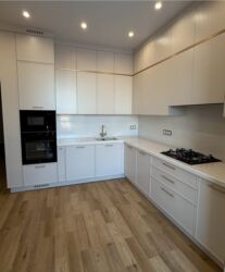 Мебель на заказ: Услуги покраски мебельных фасадов шкафы,прихожкидвери рестоврация — 11