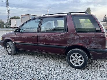 органайзер для багажа: Mitsubishi Space Wagon: 1993 г., 2 л, Механика, Бензин, Минивэн — 4