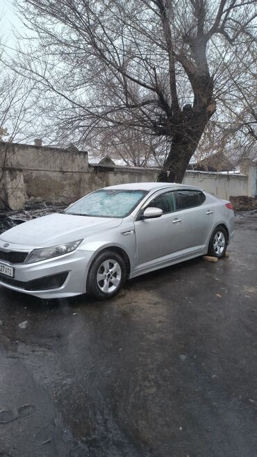 kia k5 2010: Kia K5: 2010 г., 2 л, Автомат, Газ, Седан