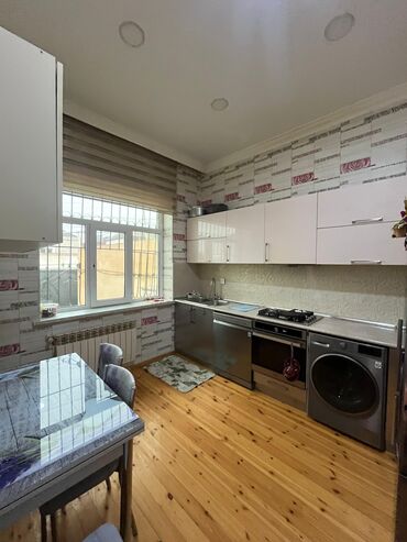 Həyət evləri və villaların satışı: Binəqədi qəs. 4 otaqlı, 200 kv. m — 14