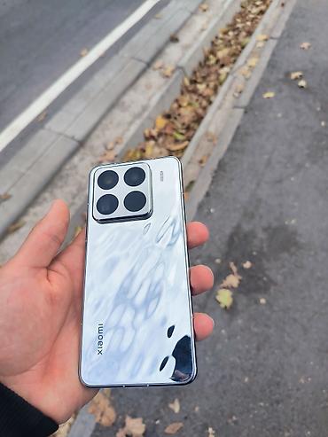 msi creator: Xiaomi, 15 Pro, Б/у, 256 ГБ, цвет - Серебристый, 1 SIM, 2 SIM — 1