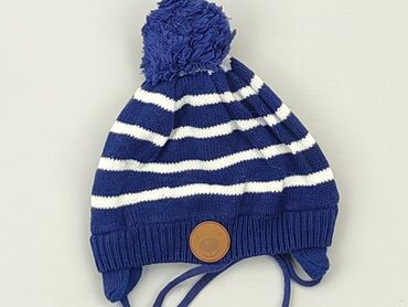 Hats, scarves and gloves: Hat, condition - Very good