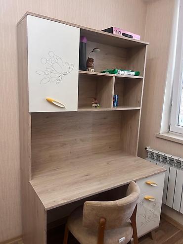 uşaq üçün çantalar: Oğlan və qız üçün, İşlənmiş, Yazı masası — 2