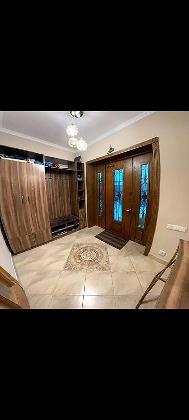 Долгосрочная аренда домов: 300 м², 7 комнат, Теплый пол, Евроремонт, Балкон застеклен — 25