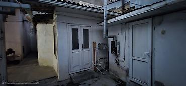 Həyət evləri və villalar: M.Ə. Rəsulzadə qəs. 8 otaq, 4 kv. m, Orta təmir — 7
