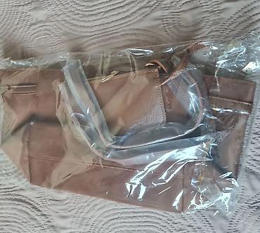 afrodita torbe: Nova tasna, braon boje, materijal slican veluru — 5