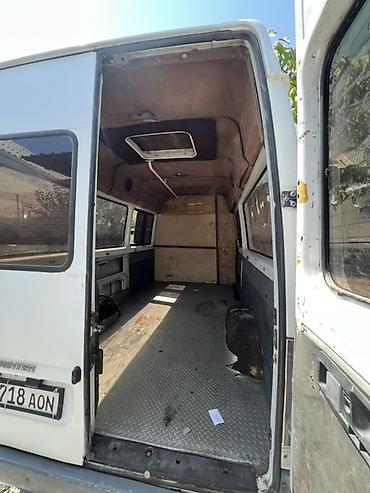 будка тент: Mercedes-Benz Sprinter, белый микроавтобус/фургон с высокой крышей и — 2