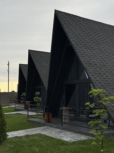 Посуточная аренда домов: Сдаю А - фрейм дома Село Бает, на повороте в Чайка Резорт Дома at lalafo.kg — 2 Посуточная аренда домов: Сдаю А - фрейм дома Село Бает, на повороте в Чайка Резорт Дома — 2