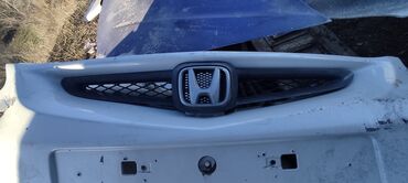 фит багажника: Решетка радиатора Honda 2003 г., Б/у, Оригинал, Япония