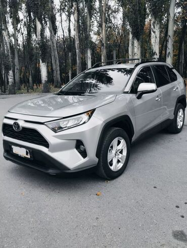 Toyota: Toyota RAV4: 2020 г., 2.5 л, Типтроник, Бензин, Кроссовер