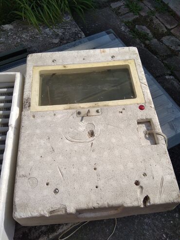 Ostali proizvodi za kuću: Inkubator za jaja u ispravnom stanju. Licno preuzimanje u Indjiji — 7