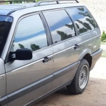 прадаю самаделка мини трактор в караколе: Volkswagen Passat: 1992 г., 1.8 л, Механика, Газ, Универсал