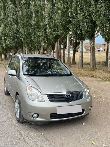 Toyota: Toyota Corolla Verso: 2003 г., 1.8 л, Автомат, Бензин, Фургон