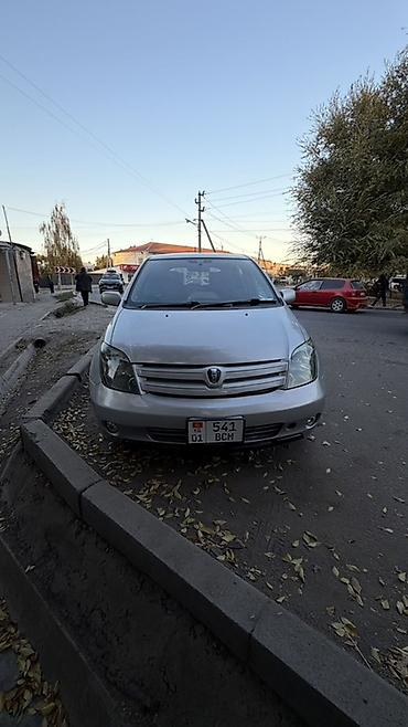 hundai getz: Toyota Ist: 2003 г., Автомат, Бензин, Хэтчбэк — 4