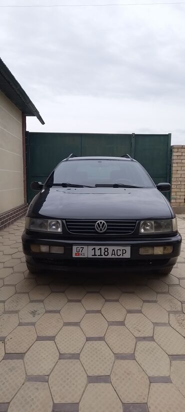 volkswagen b4: Volkswagen Passat: 1994 г., 2 л, Механика, Бензин, Универсал
