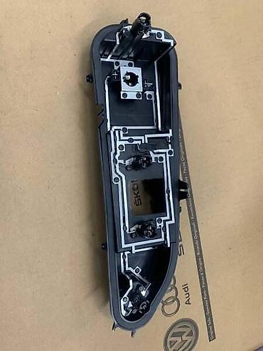 bež: NOSAC LAMPE DESNOG ZAD SVETLA ZA VOLKSWAGEN UP! - 1S0945258A | Nosac — 2