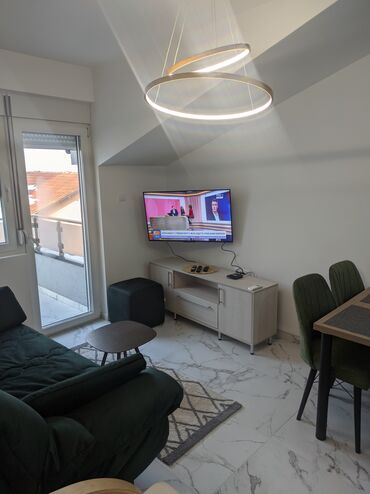 izdajem stan u pancevu: 2 bedroom