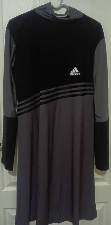 pec haljine: Adidas L (EU 40), color - Grey, Other style, Long sleeves