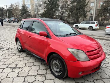авто в рассрочку без первоначального взноса: Toyota ist: 2002 г., 1.5 л, Автоматтык, Бензин, Хетчбек