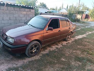 ct 200: Volkswagen Vento: 1994 г., 1.8 л, Механика, Седан — 1