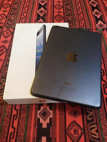 ipad mini 7: Sekildeki kimidi islekdi qutusu var adaptoru yoxdu,yaddas 16Gb.Qiymet — 5