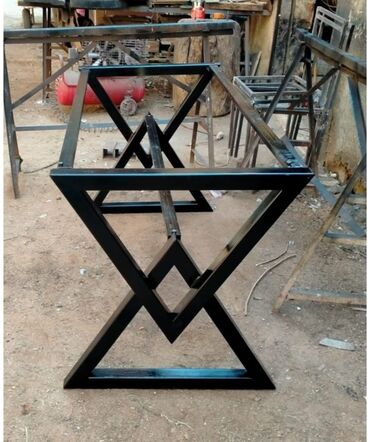 Masalar: Qonaq masası, Açılmayan, Taxta, Dördbucaq masa — 10