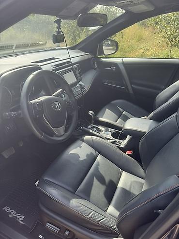 автомабил пикап: Toyota RAV4: 2017 г., 2.5 л, Бензин, Кроссовер — 5