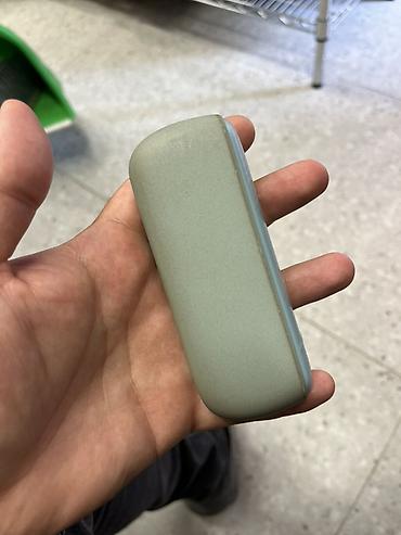 daş val: IQOS tütün qızdırma cihazı və daşınan şarj qutusu Məhsulun təsviri: - — 1