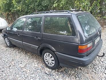 Транспорт: Volkswagen Passat: 1991 г., 1.8 л, Механика, Бензин, Универсал — 3
