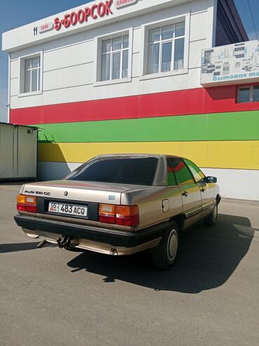 машины дешево: Audi 100: 1986 г., 1.8 л, Механика, Бензин, Седан