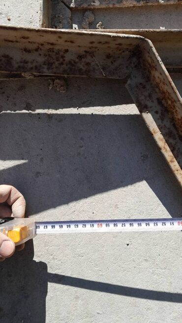 Digər tikinti materialları: Talvar üçün dəmirlər satılır. Bakıda montində yerləşir. Uzunluğu 2 — 4