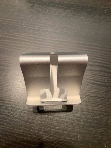 Ostali aksesoari za mobilne telefone: Alu stalak za Tablete,E-Knjige,Mobilne Telefone Univerzalni metalni — 20